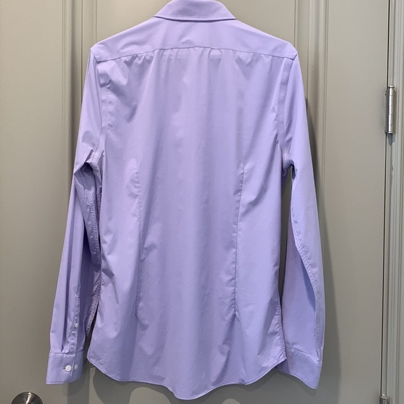 Express Performance Men’s Button Down - Picture 4 of 4